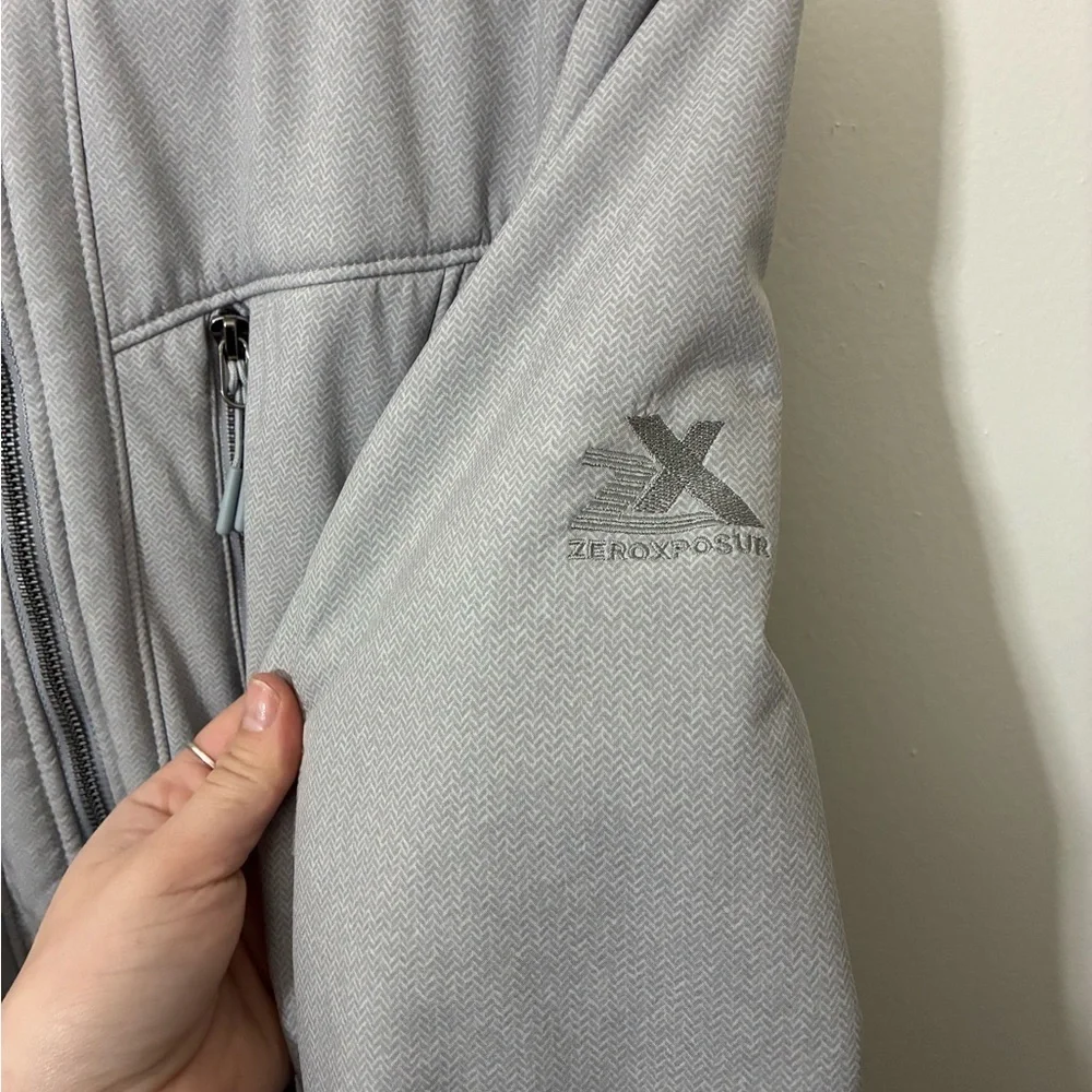 ZeroXposur Women’s Plush-Lined Soft Shell Jacket in smoke gray Size M